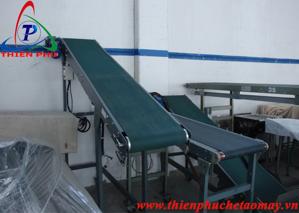 Băng tải pu chịu dầu Băng tải pu chịu dầu